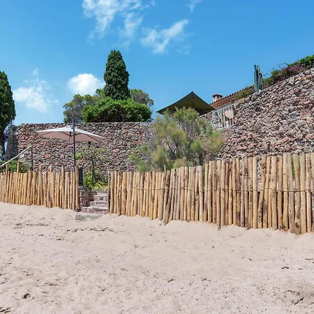Amazing Home In Saint-Raphael Casa vacanze